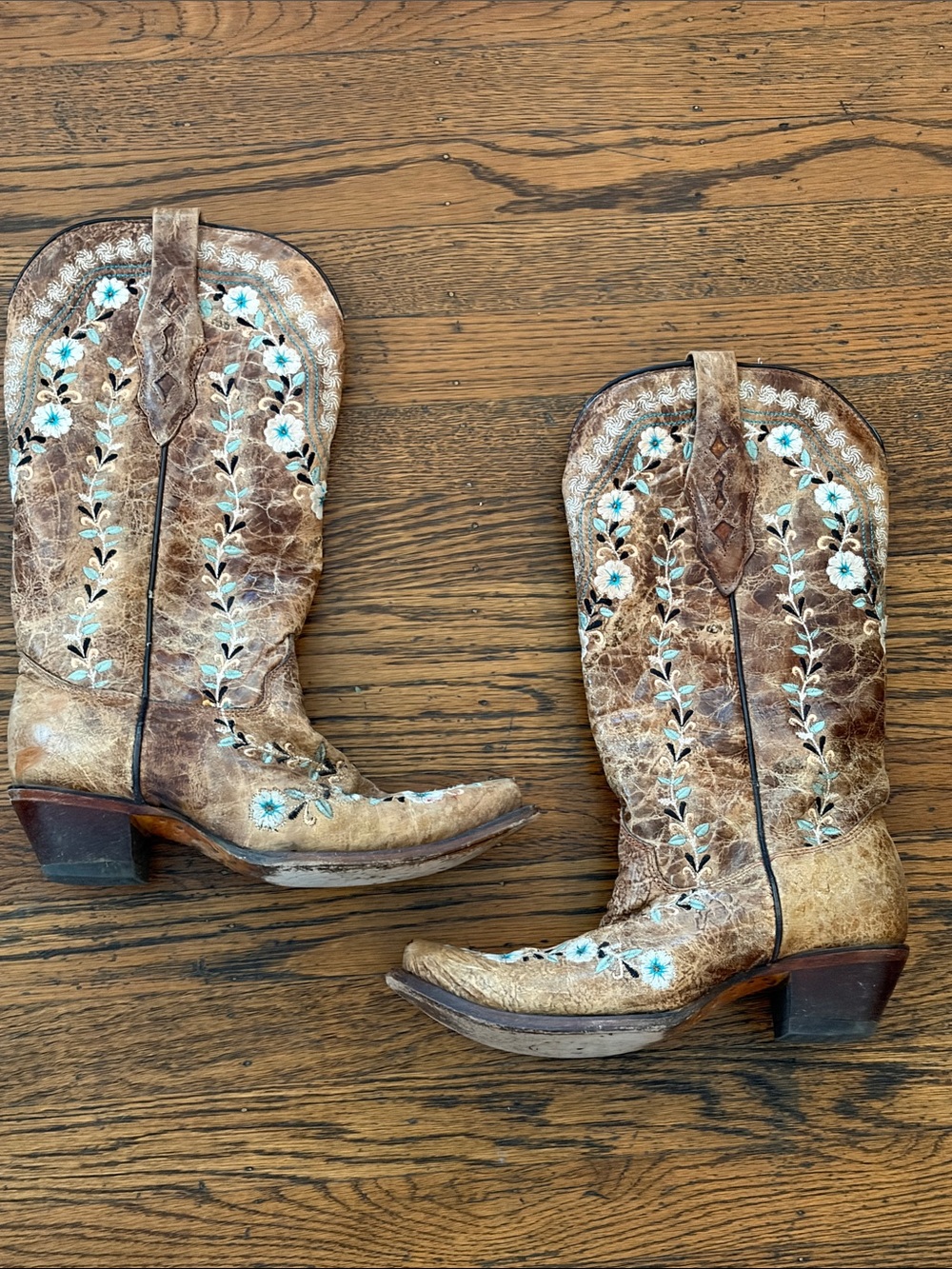 Corral Cowboy Boots